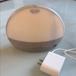 Hatch Restore 1 in White and Gray